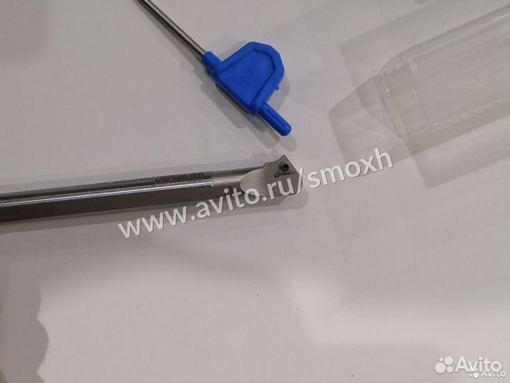 Токарные резец