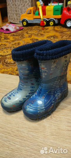 Резиновые сапоги
