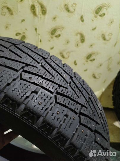 Nexen Winguard WinSpike SUV 225/60 R17 99T