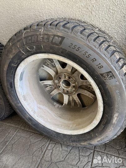 Michelin X-Ice North 4 SUV 255/55 R18