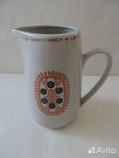 Заварной чайник,молочник