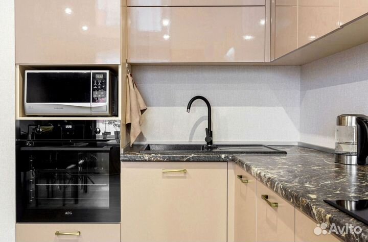 Угловая кухня с мдф фасадами