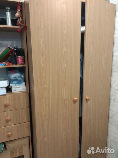 Набор мебели для детской, шкафы стол. пенал