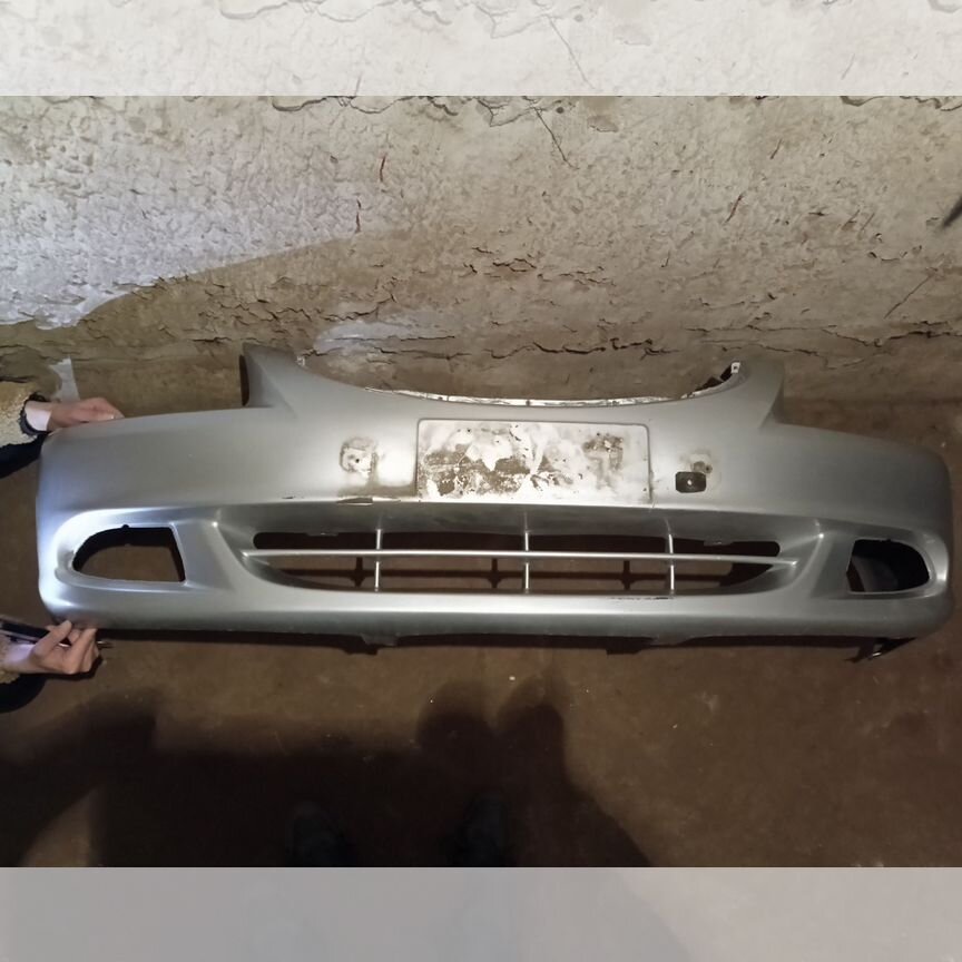 бампер передний на hyundai accent серебро - Кузов: купить