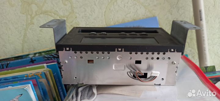 Штатное головное устройство + автомагнитола