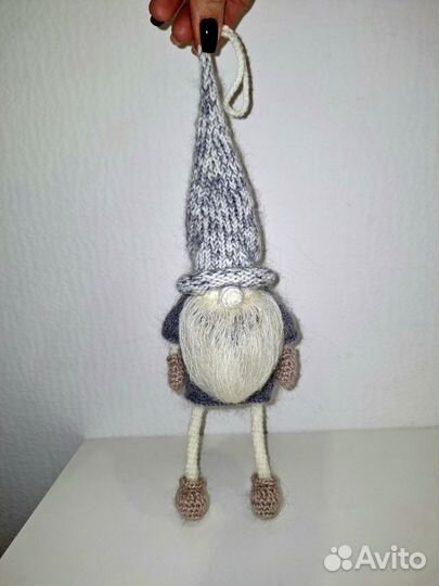 Вязаный гном