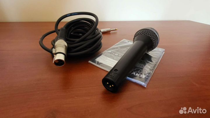 Микрофон AKG D 88 S