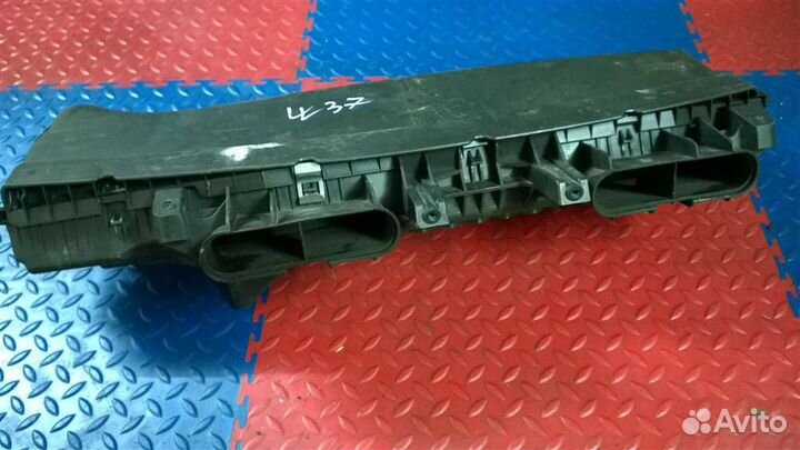 Корпус воздушного фильтра BMW X3 E83