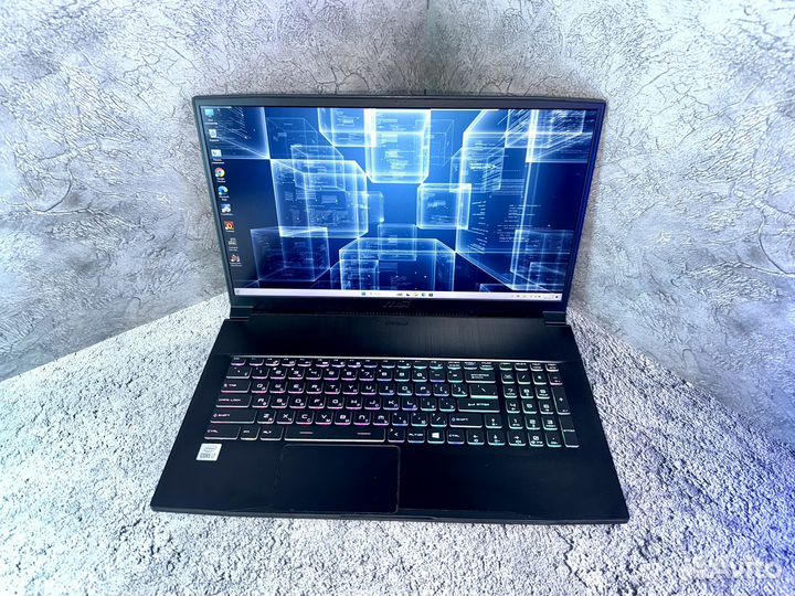 Игровой ноутбук MSI на Core i7-10750H/ RTX 3060
