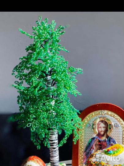 Деревья из бисера