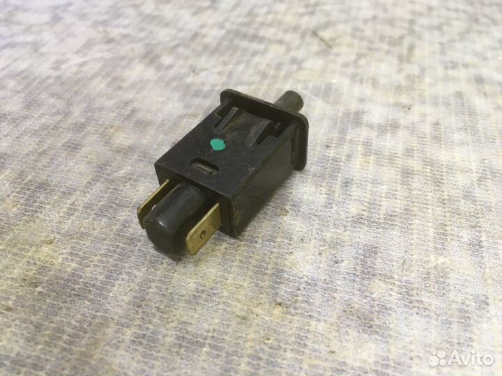 Концевик подсветки бардачка Нексия Эпика