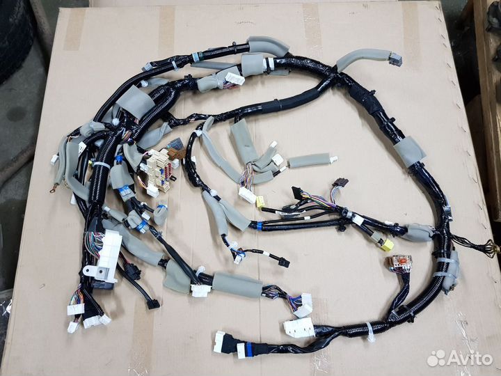 Проводка Ниссан Икс трэил T31 M9R 24010JG46B