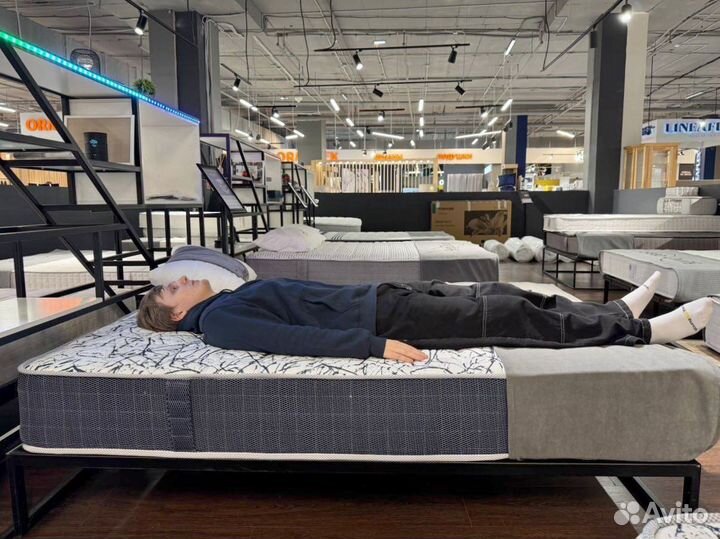 Матрас новый 90х200