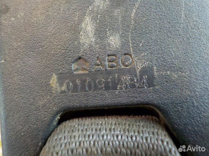 Ответная часть ремня безопасности Suzuki Grand Vi