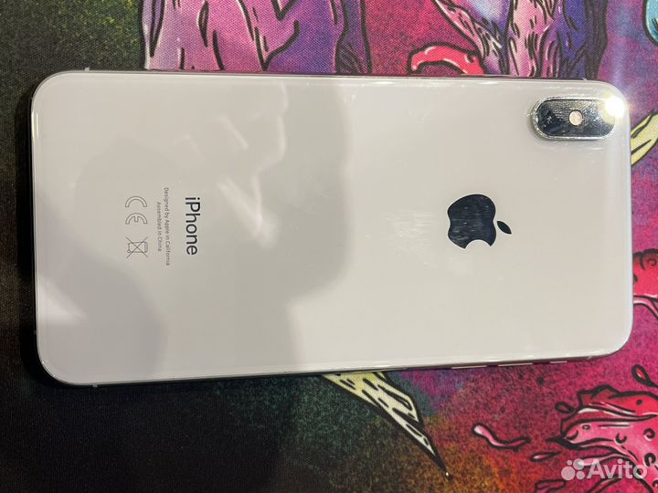 Телефон iPhone xs max 64 gb