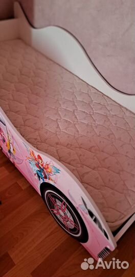 Детская кровать машина с матрасом