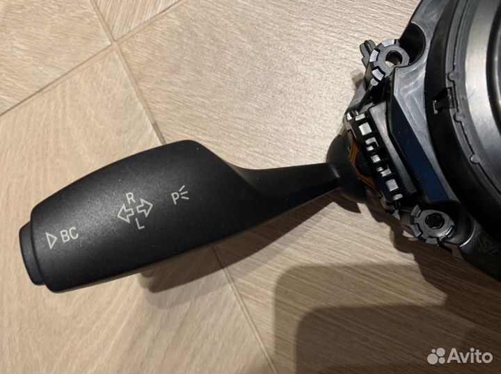 Подрулевой переключатель на BMW 116i