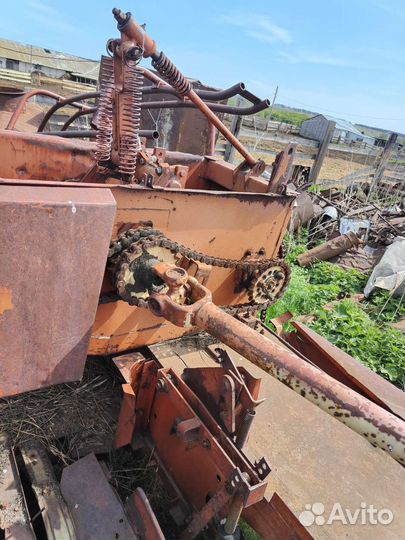 Пресс-подборщик Киргизстан ППЛ-Ф-1.6М-2, 1980