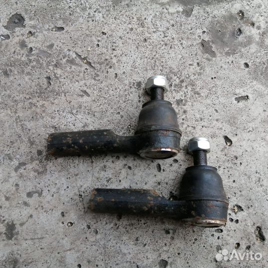 Рулевой ноканечник Nissan Sunny