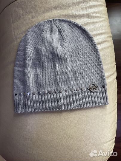 Комплект шапка и шарф и перчатки