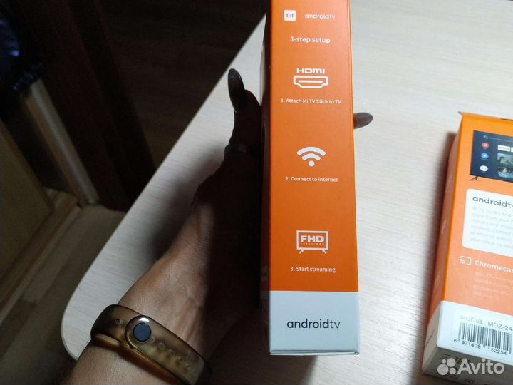 Продаю MI TV Stick, для любых пультов