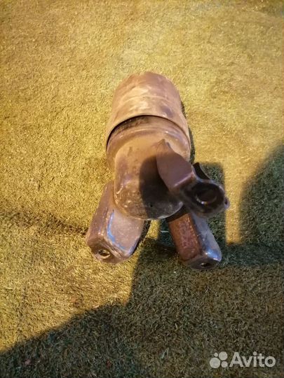 Опора двигателя (подушка двс) передняя 12361-74490