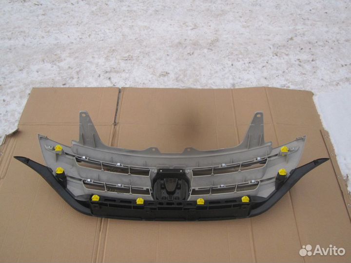 Решетка радиатора Тайвань Honda CR V 4 13-15 дорес
