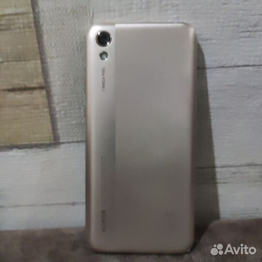 HONOR 8S, 2/32 ГБ
