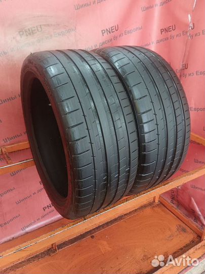 Michelin Pilot Super Sport 235/40 R19 96Y