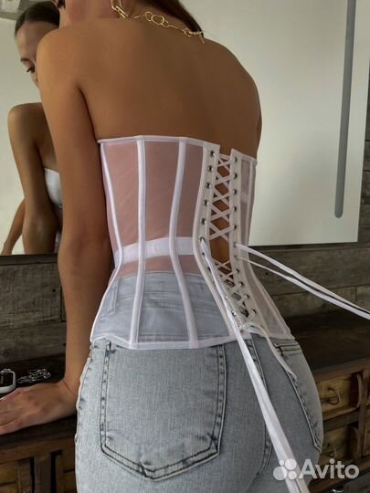 Швея, пошив корсета / одежды