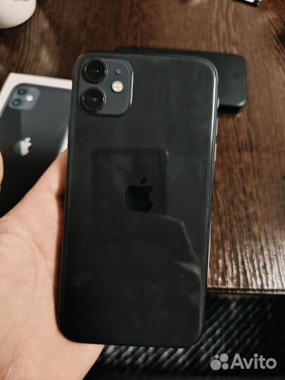 iPhone 11, 128 ГБ