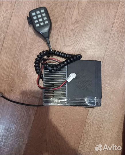 Рация автомобильная с антенной TK 760HG