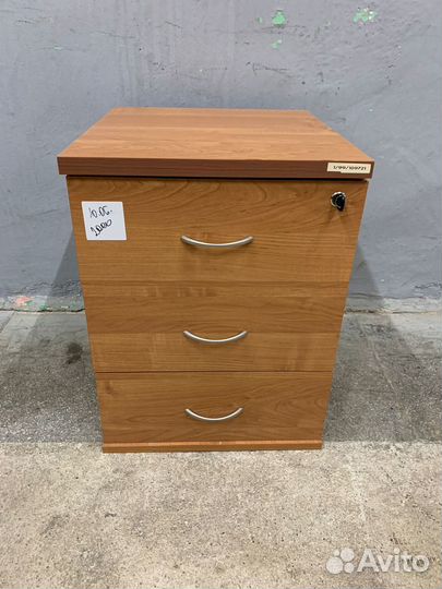Тумба подкатная / тумба приставная в наличии