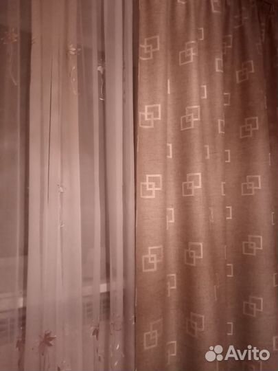 Шторы ночные, стандартное окно с балконом