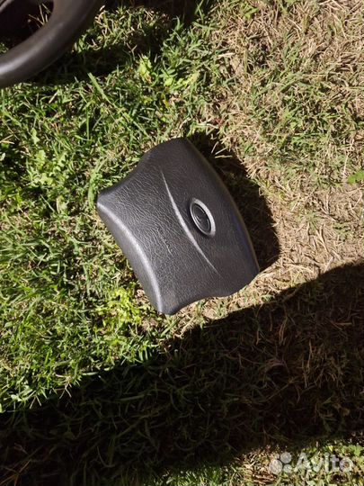 Руль на приору