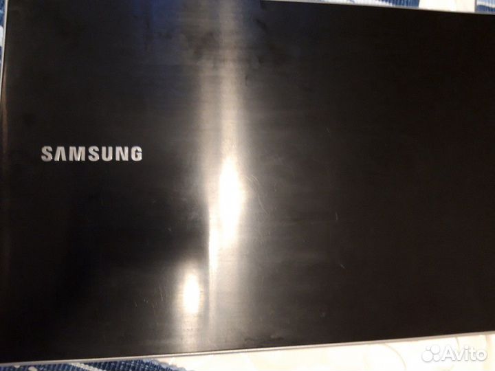 Ноутбук Samsung процессор Intel core i5, SSD 520