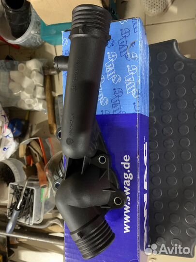 Фланец охлаждения M52 BMW