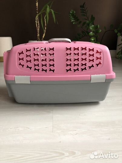 Переноска для кошек и собак