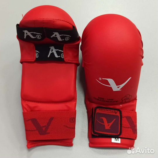 Перчатки для каратэ накладки на руки Arawaza