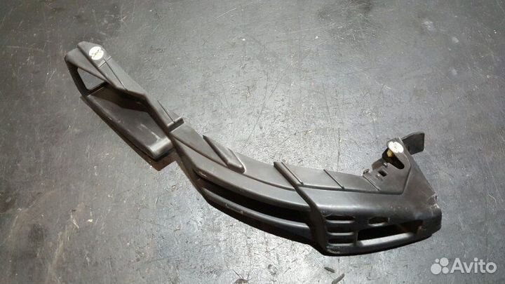 Кронштейн бампера задний левый Porsche Cayenne 958