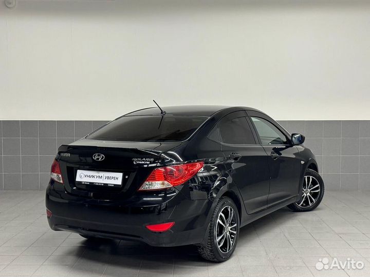 Hyundai Solaris 1.4 МТ, 2011, 215 289 км