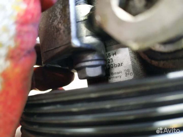 Насос гур Audi A6 C6 2.8 CCE 2010