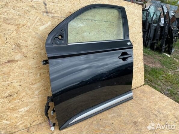 Mitsubishi Outlander 3 дверь водительская левая