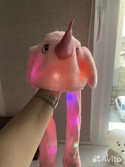 Шапка единороги с двигающиеся ушками/светящиеся