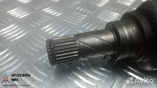 Полуось передняя левая (приводной вал, ШРУС)