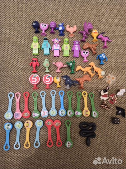 Завры из пятерочки, приколыши из магнита, значки м