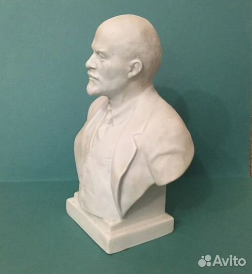 Бюст Ленина лфз