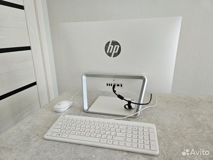 Моноблок HP Pavilion All-in-One Computer