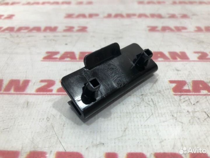 Клипса крепления бампера Toyota