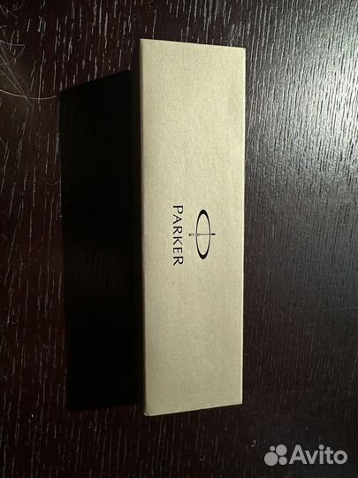 Шариковая ручка parker